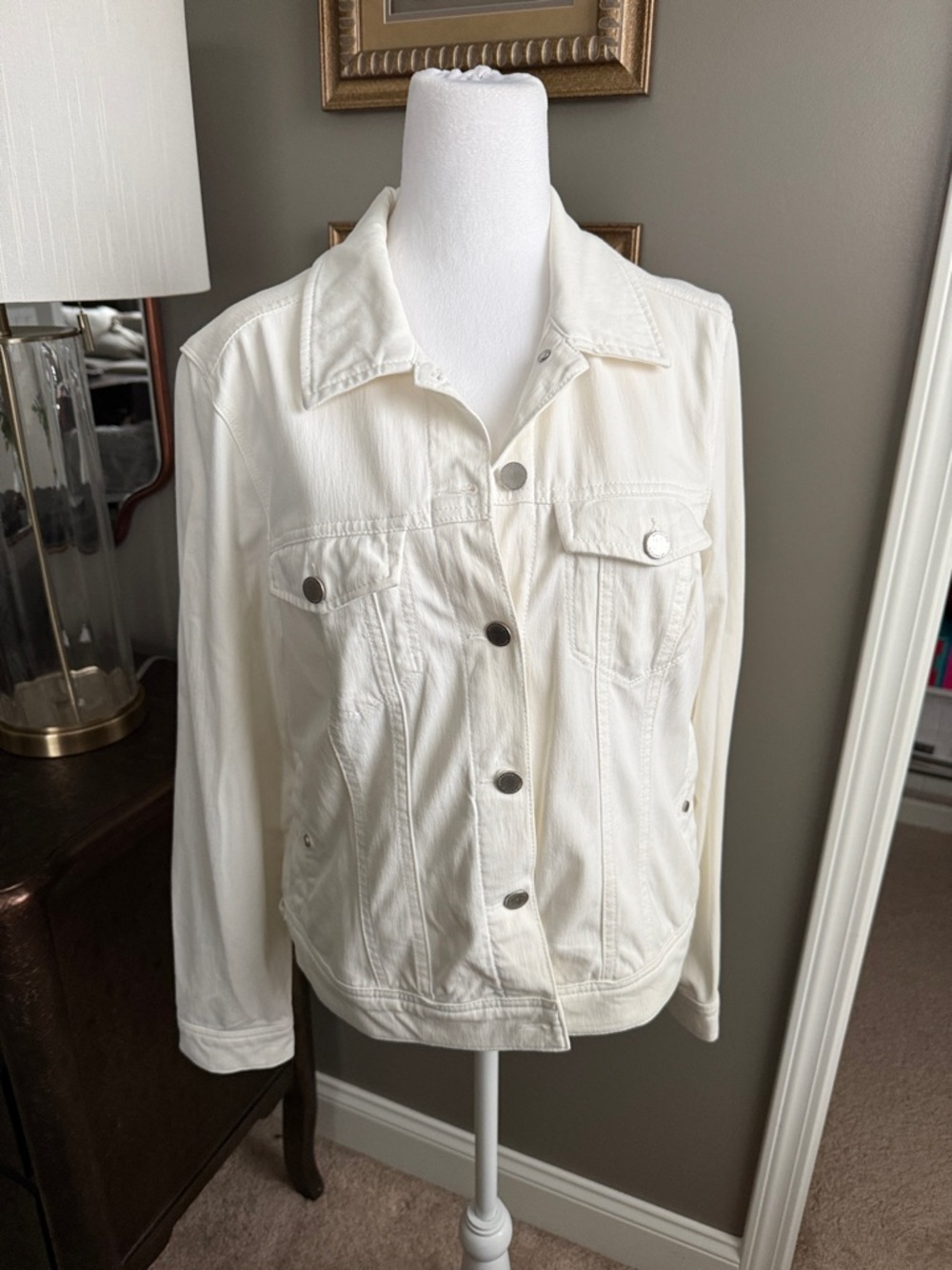 Liverpool Womens White Denim Jacket - Classic Button-Up Trucker Style
